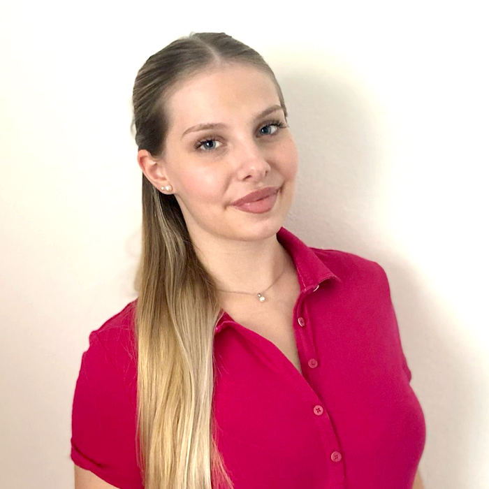 Nina-Marie Auszubildende zur ZFA 3. Lehrjahr 